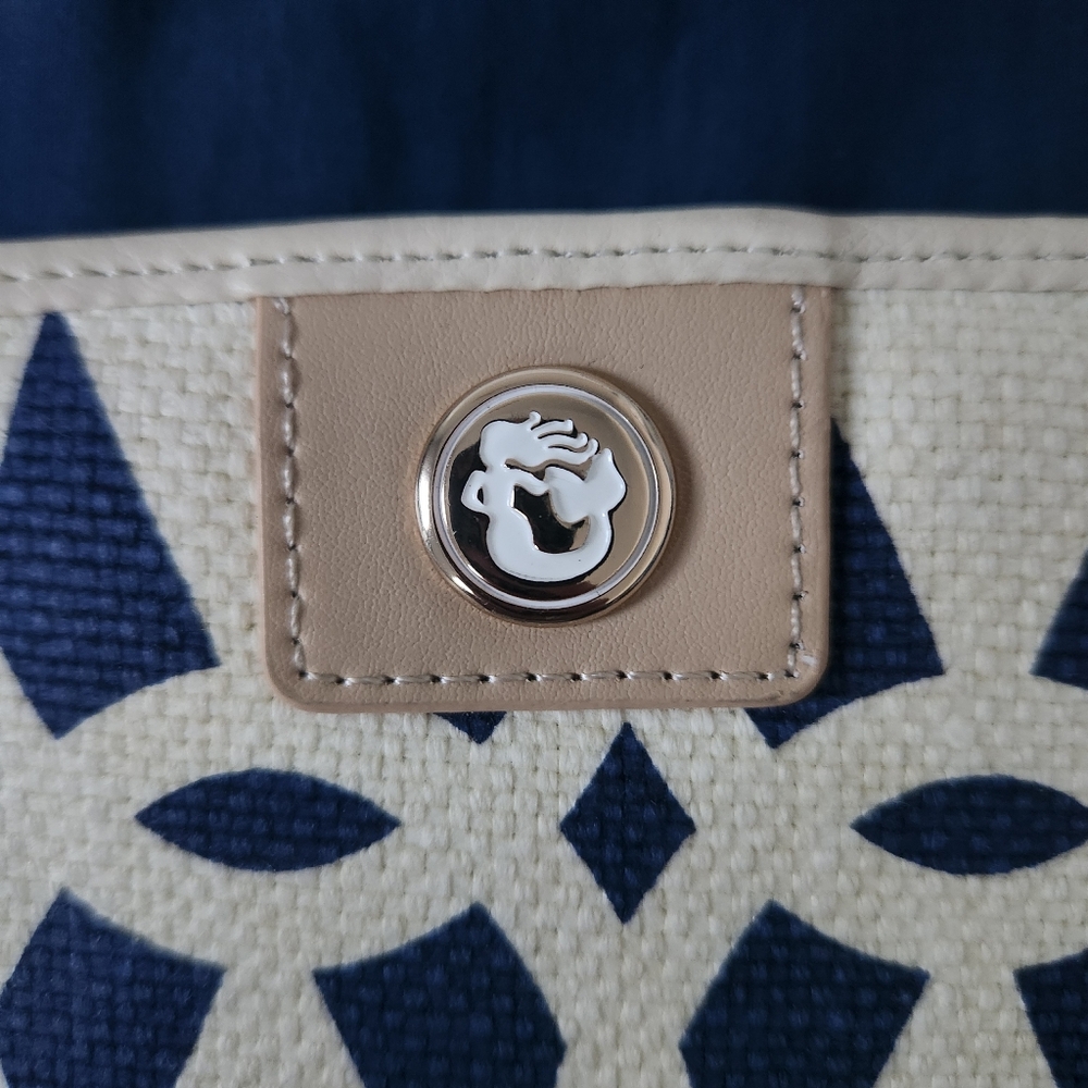 Navy and Cream Patterned Wallet - Picture 2 of 7
